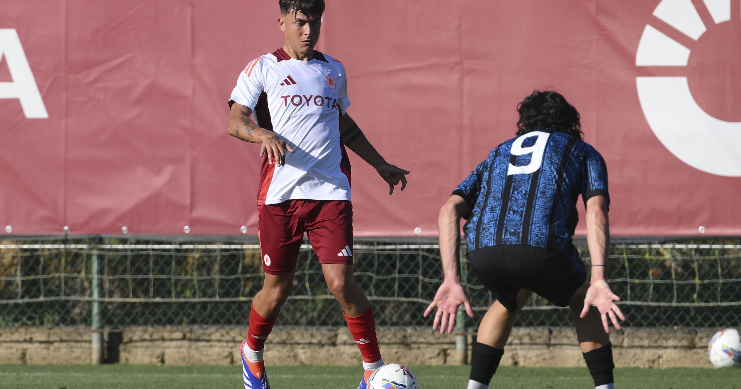 Roma Latina Le F E Subito In Gol A Segno Anche Dybala Solbakken