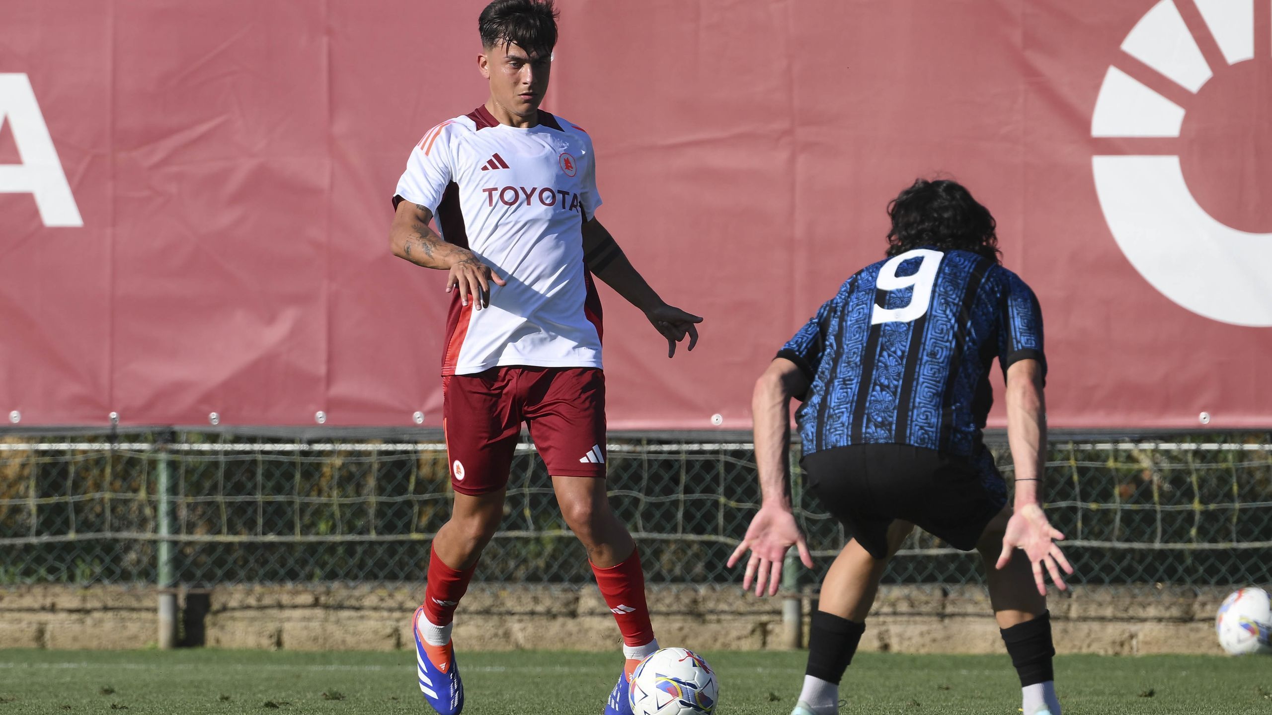 Roma Latina 6 1 Le Fée subito in gol a segno anche Dybala Solbakken