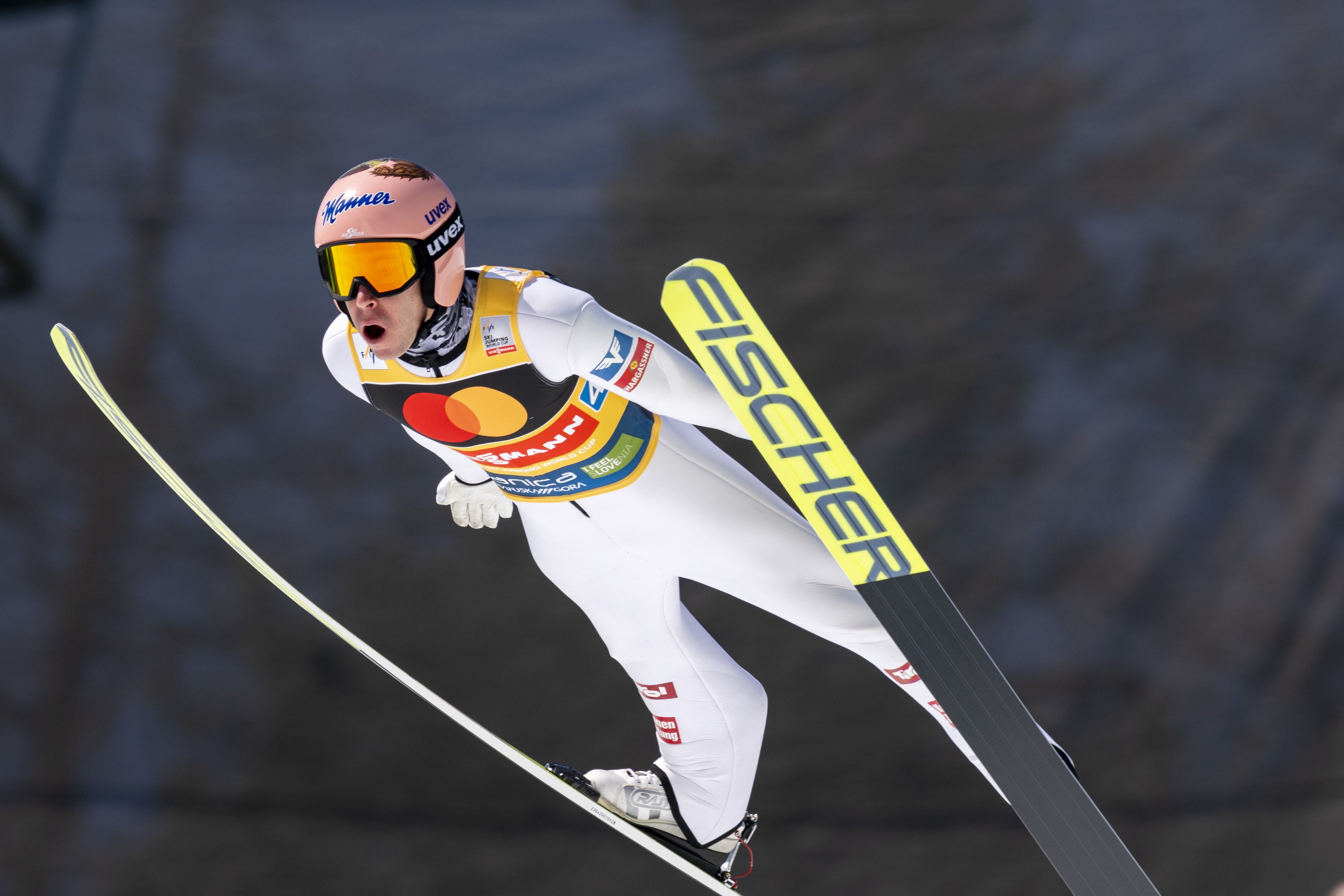 World wide educate Prosecute Elita mondială la sărituri cu schiurile vine la Cupa Mondială de Vară -  Grand Prix, de la Râșnov - Eurosport