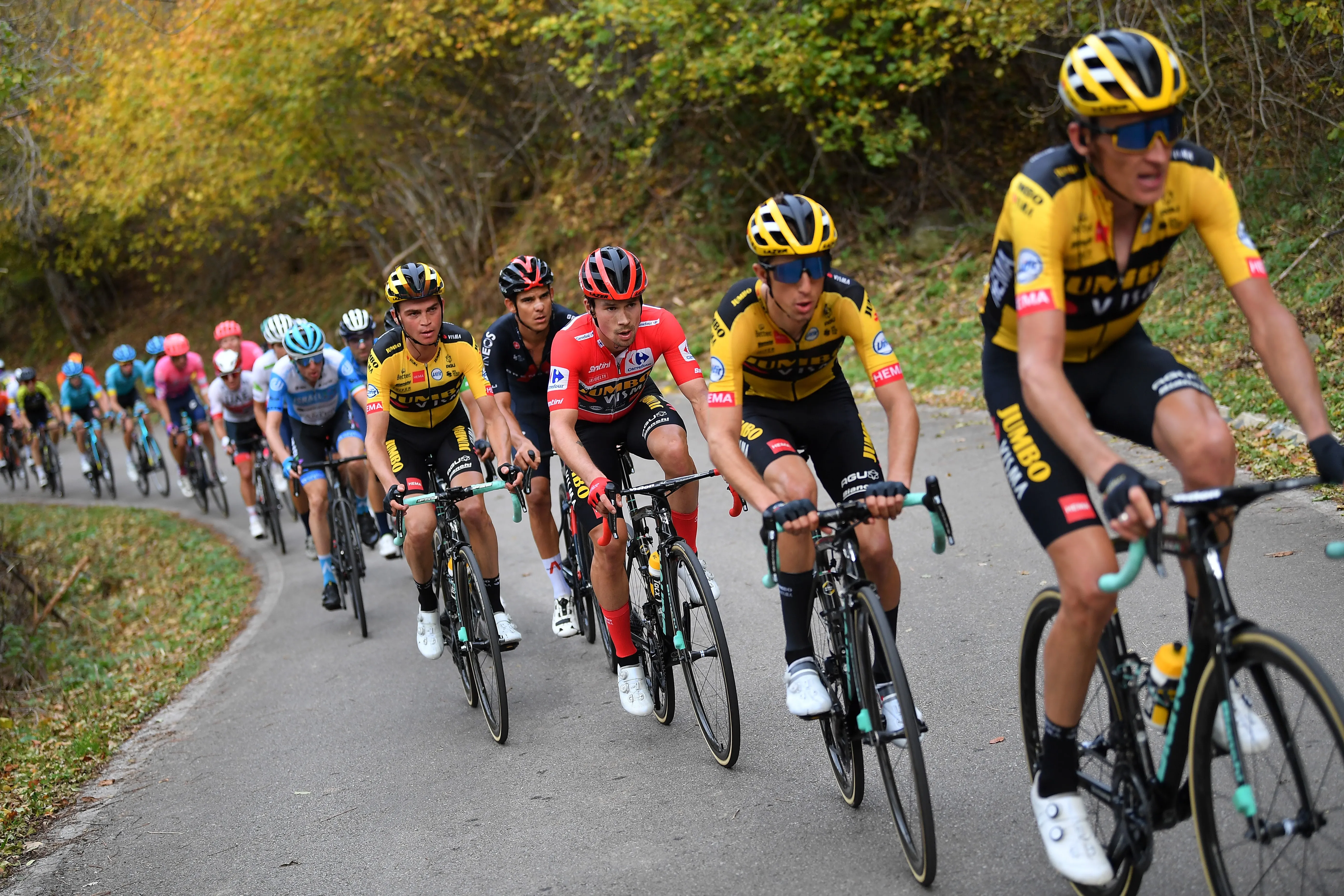 Vuelta Dinlenme Gunu Notlari Roglic Carapaz Ve Angliru Etkisi Eurosport