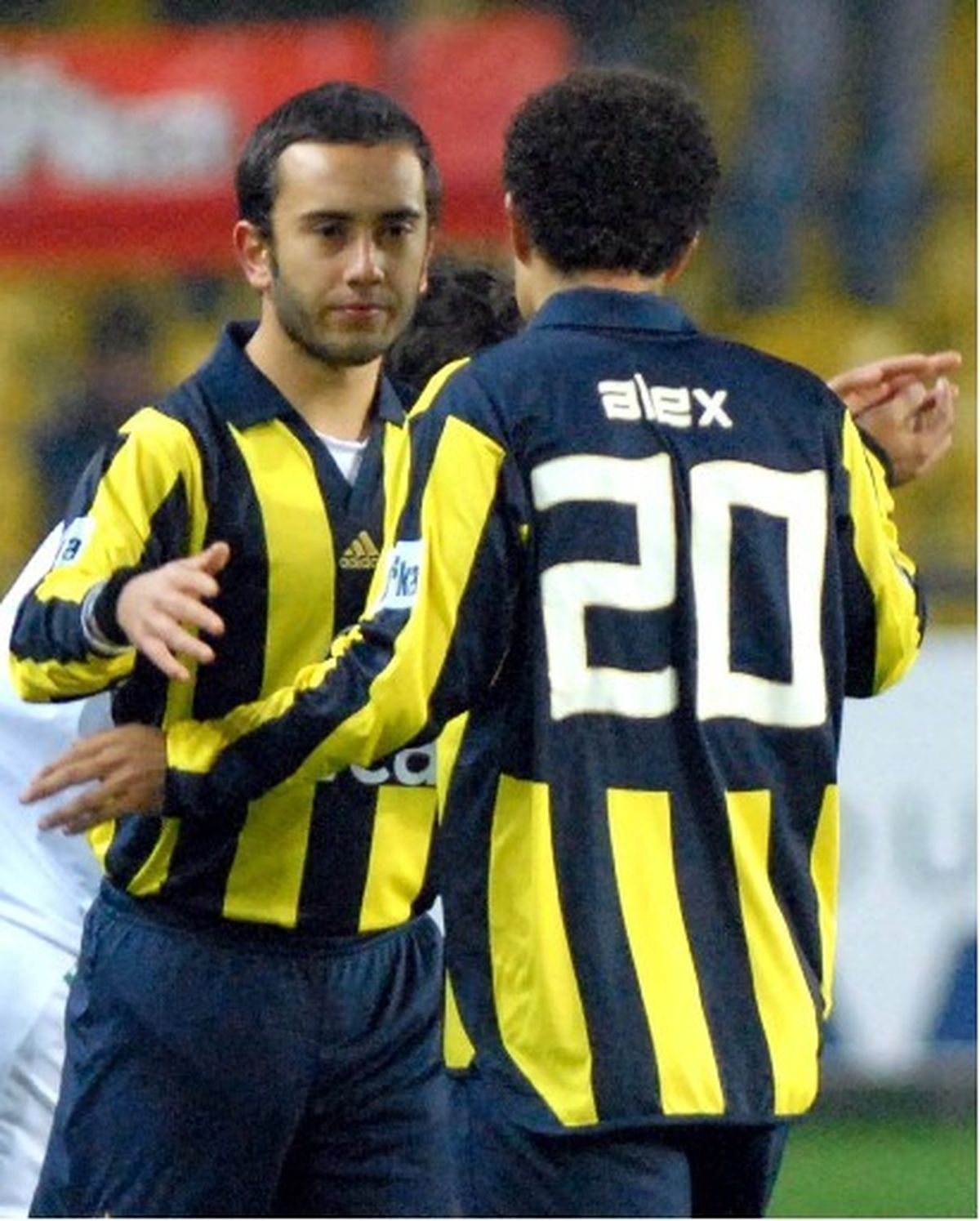 Trabzonspor'dan Galatasaray'a transfer olması beklenen ...