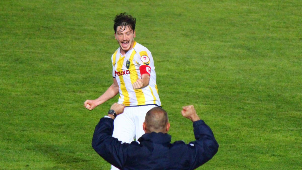 Taylan Antalyalı Gençlerbirliği'nde - Süper Lig 2013-2014 ...