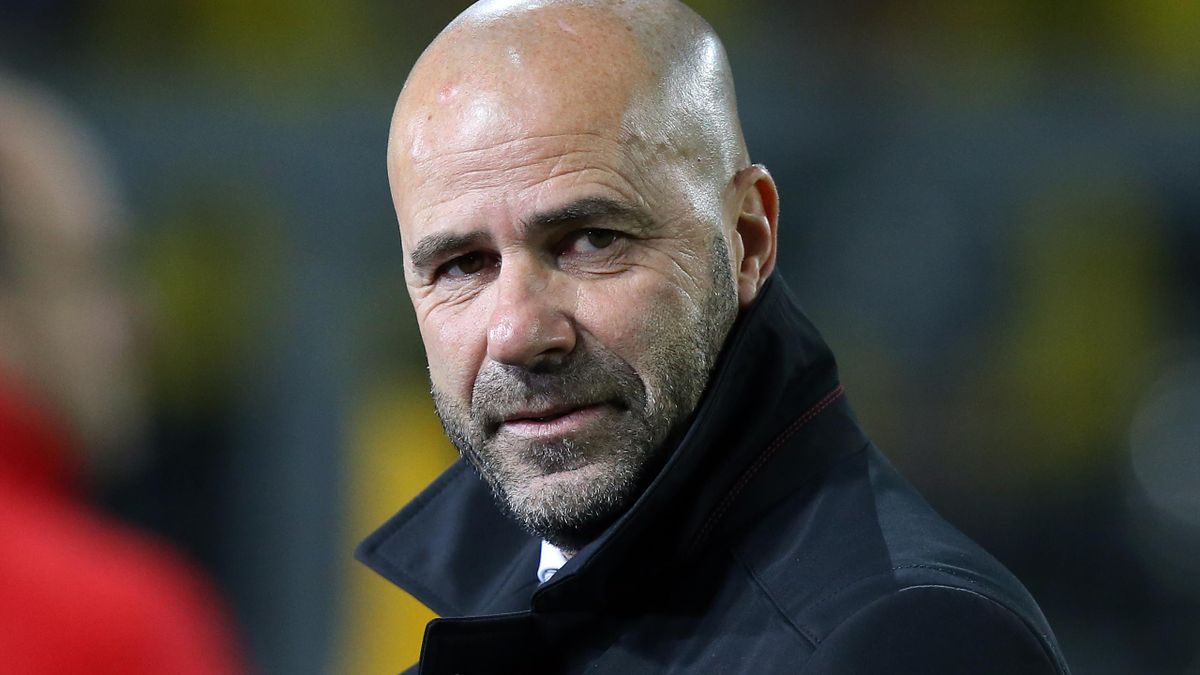 Borussia-Dortmund-Trainer Peter Bosz vor Derby-"Endspiel ...
