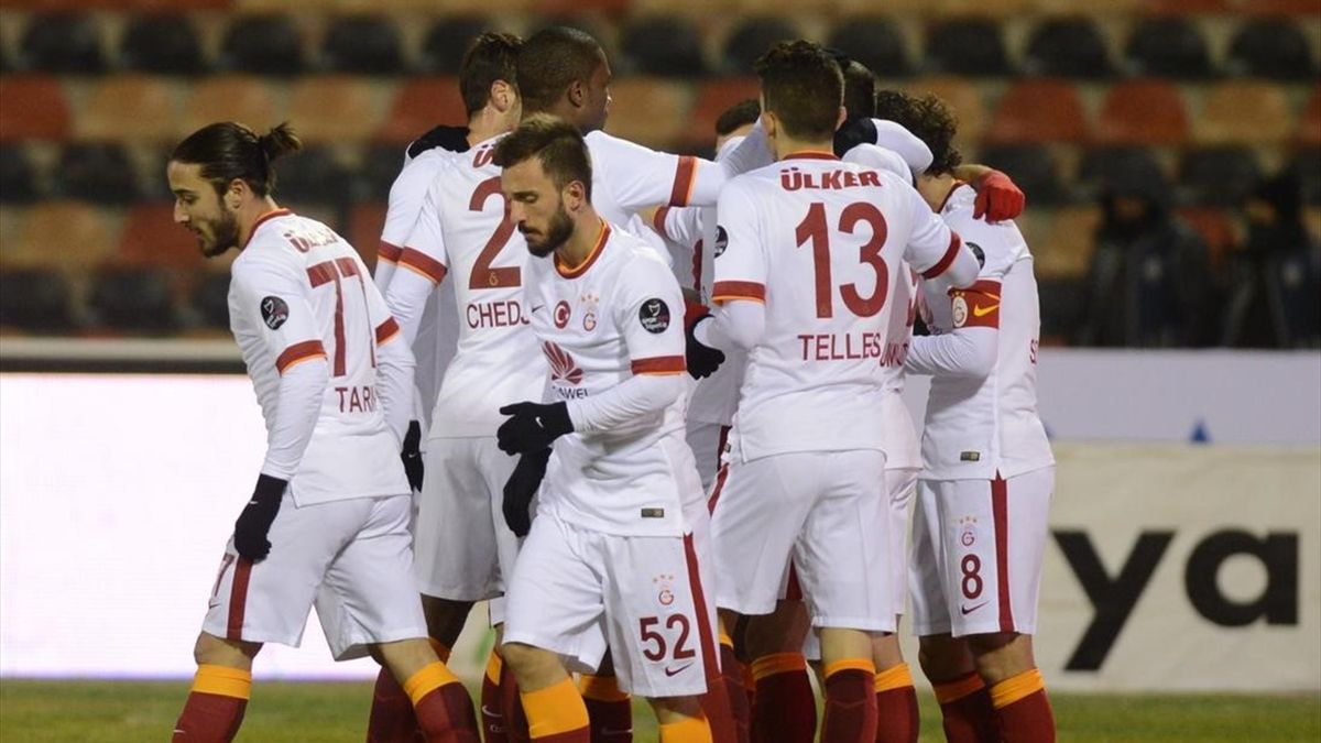 Galatasaray Zorlu Sivasspor Deplasmaninda Super Lig 2014 2015 Futbol Eurosport