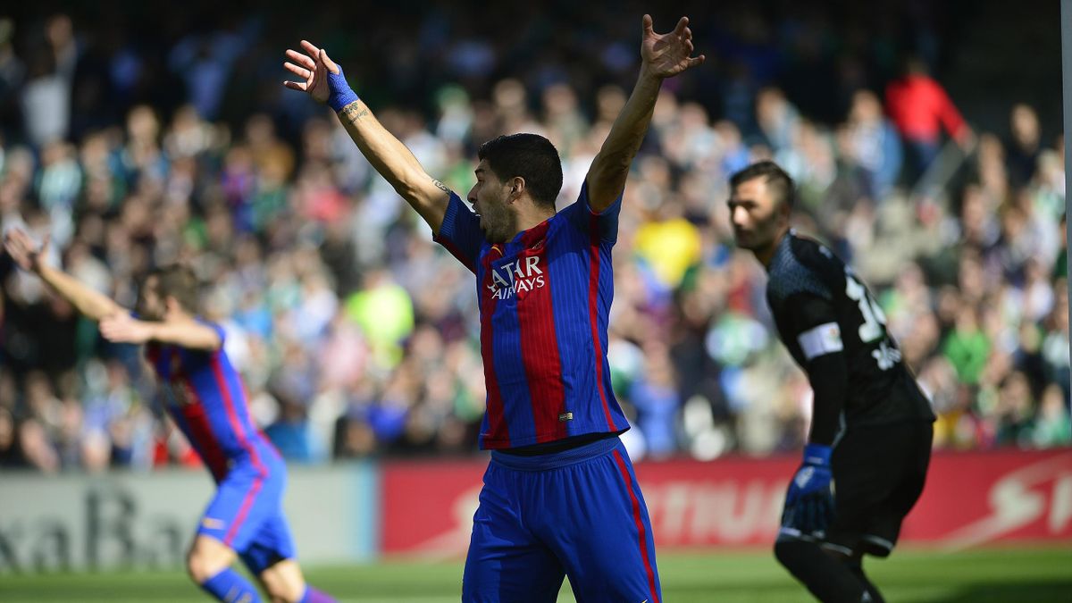 Barca boss calls for goal-line technology after Betis ...