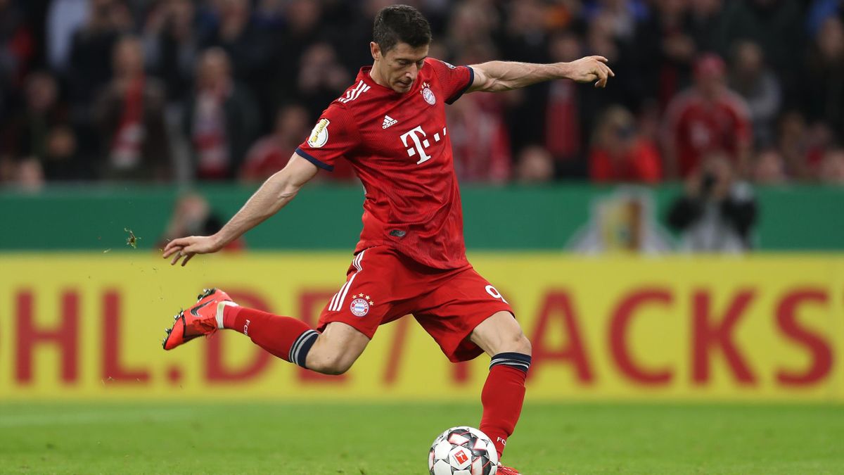 Super-sub Robert Lewandowski comes to Bayern Munich's rescue in German Cup - Football - Eurosport