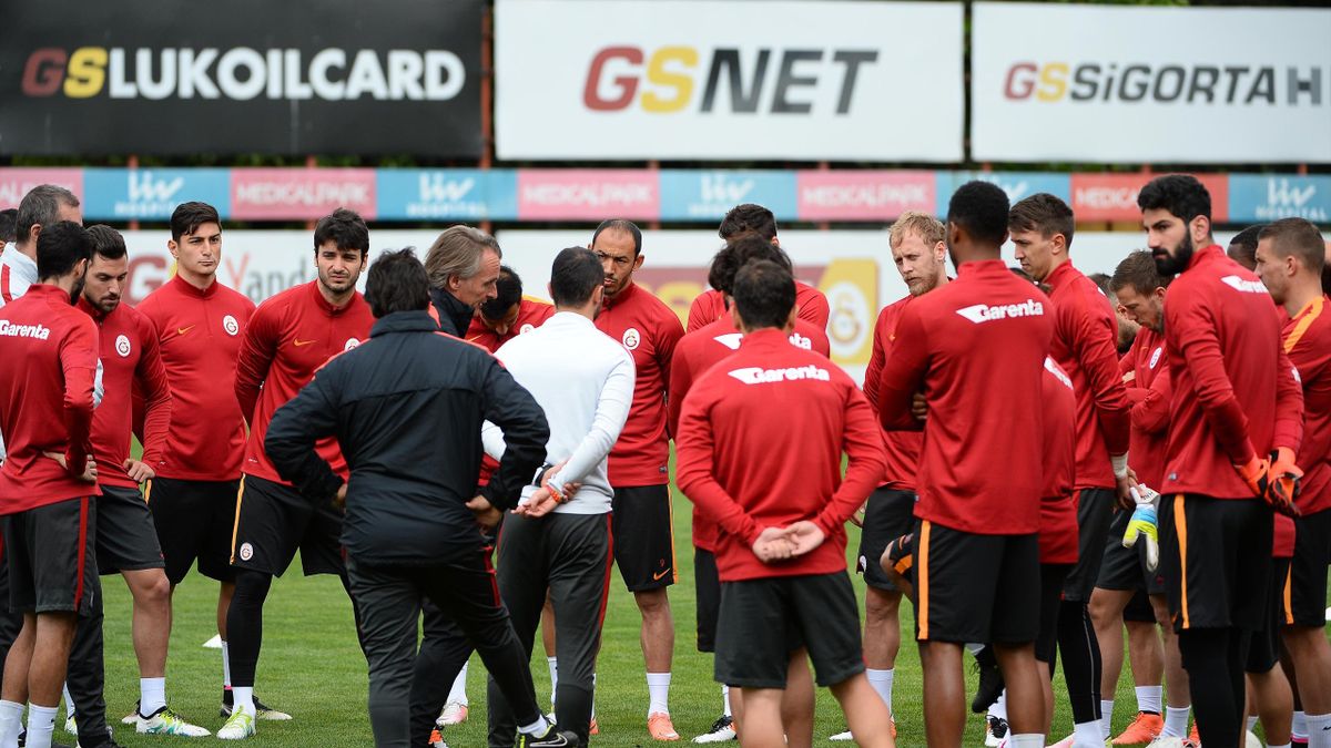 Galatasaray In Kamp Programi Belli Oldu Super Lig 2015 2016 Futbol Eurosport