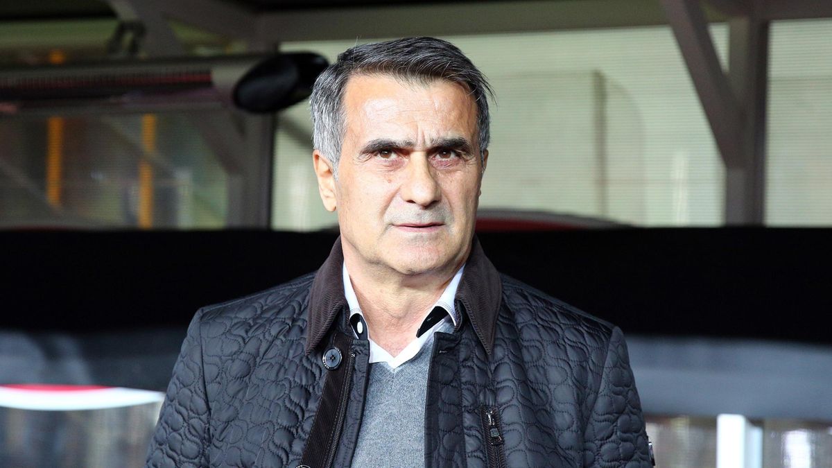 Senol Gunes Ben Fenerbahce Ile Yarismiyorum Kendimle Yarisiyorum Super Lig 2015 2016 Futbol Eurosport