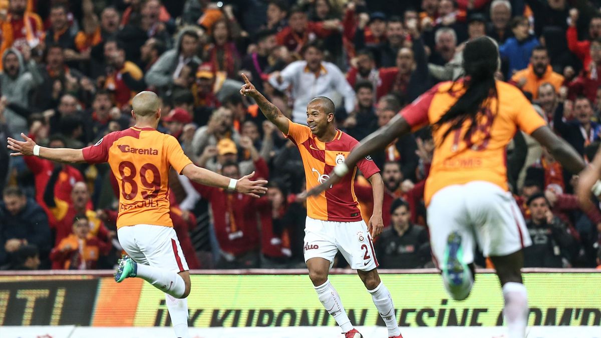 Galatasaray Yeniden Lider Super Lig 2017 2018 Futbol Eurosport