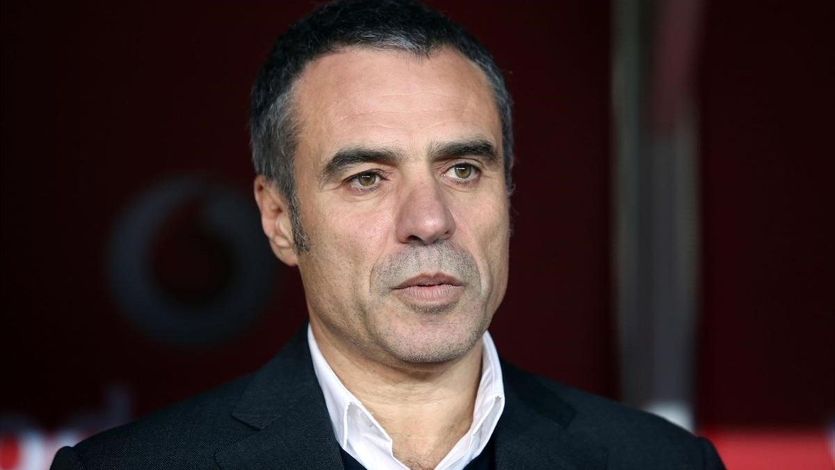 Ersun Yanal'dan basın toplantısında ilginç cevap - Süper ...