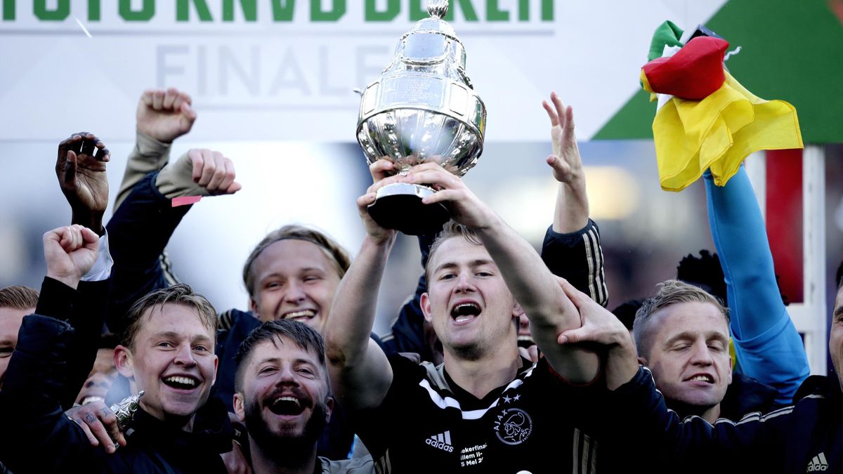 Ajax win Dutch Cup in emphatic fashion - Football - Eurosport