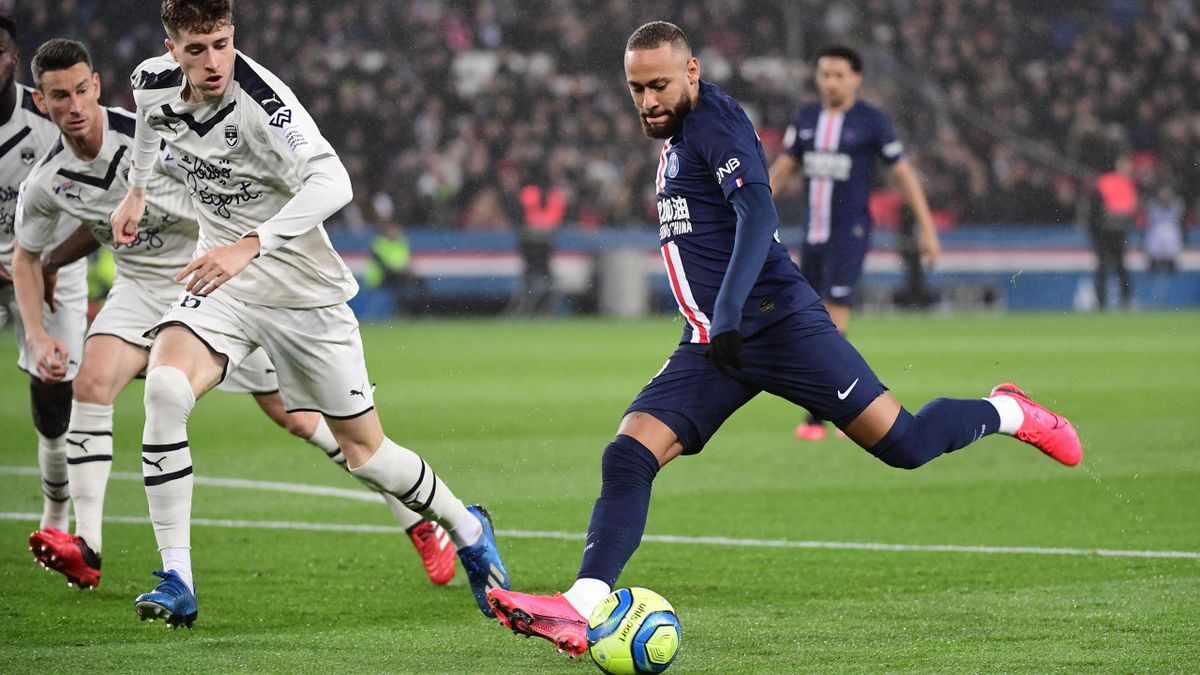 Football news - Neymar sent off as shaky PSG beat Bordeaux ...