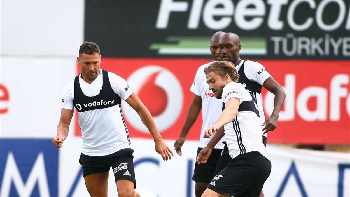 Beşiktaş antrenmanında iki eksik - Süper Lig 2017-2018 ...
