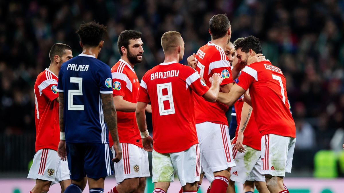 Сборная России по футболу может выступить на чемпионате ...