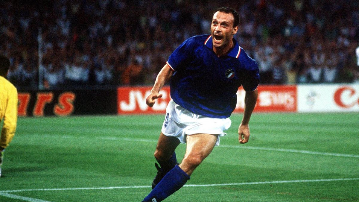 La joie de Salvatore Schillaci après son but face à l'Eire, en quart de finale de la Coupe du monde 1990