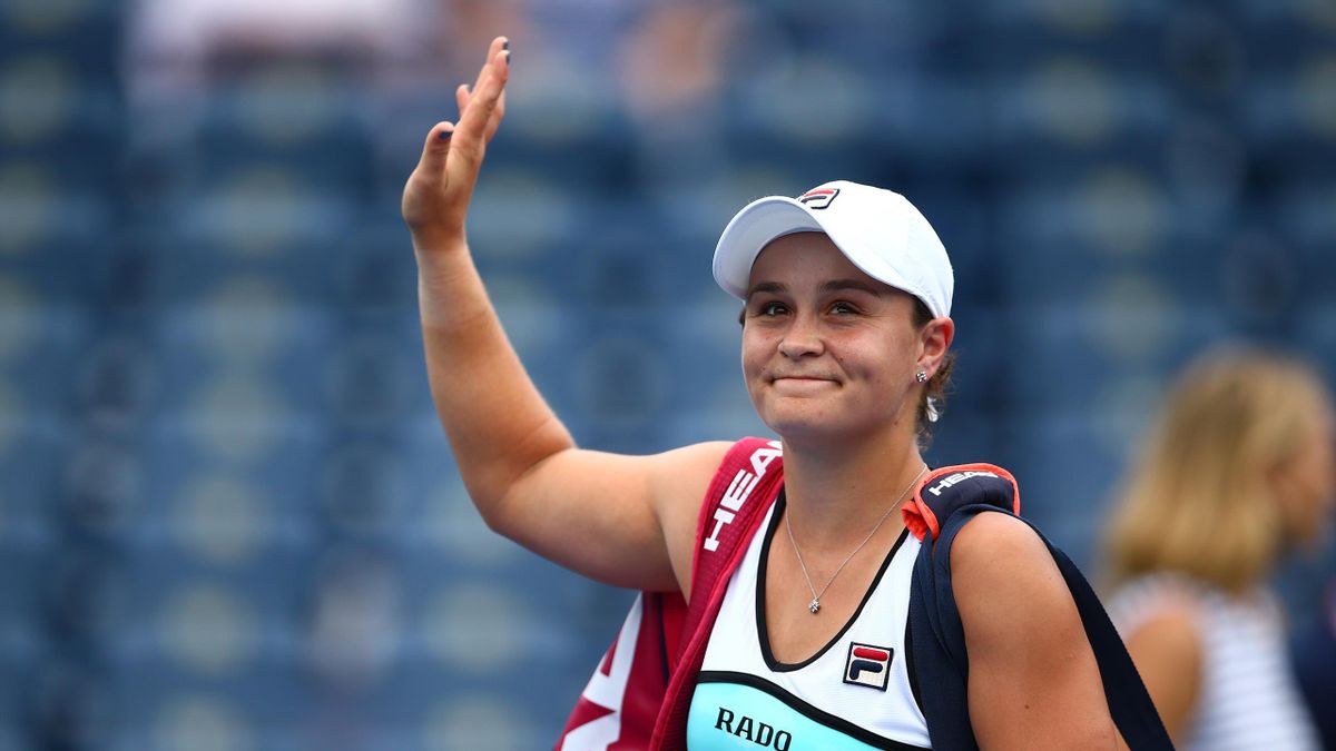 Barty outguns Sharapova, Halep survives scare in ...