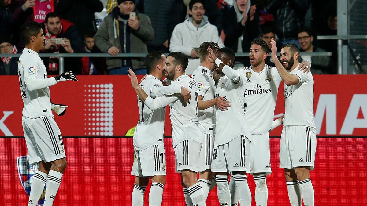 Football news - Karim Benzema at the double as Real Madrid ease into Copa del Rey final four ...