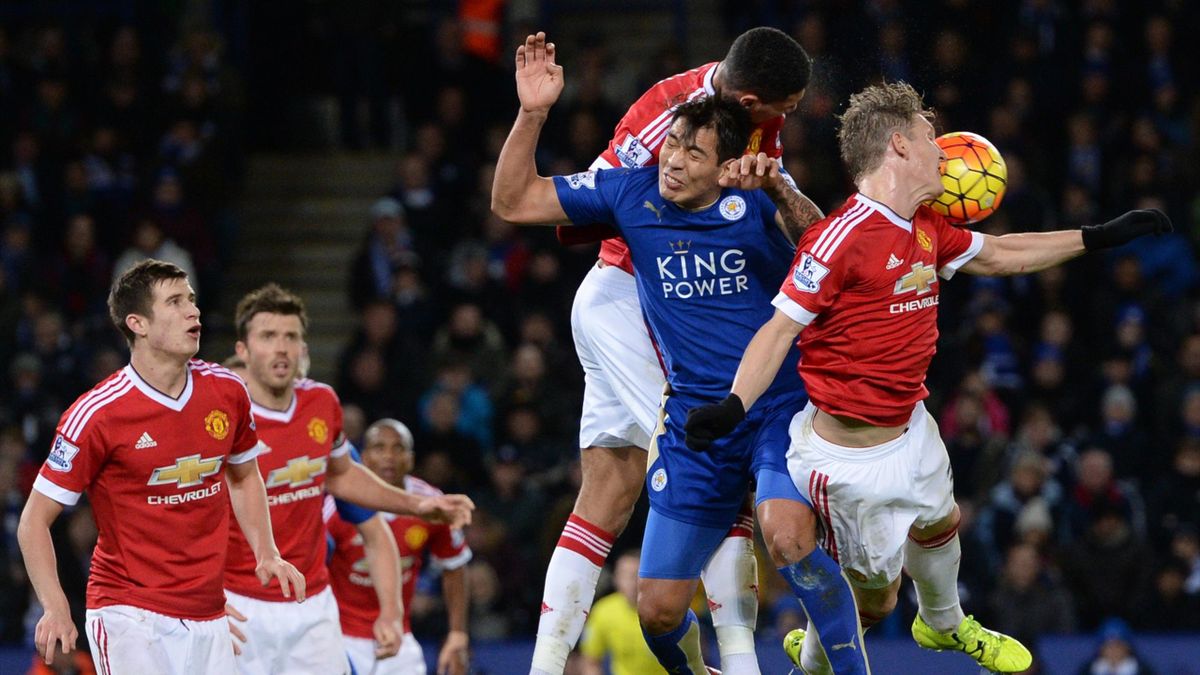 Jamie Vardy makes history as Leicester hold Manchester ...