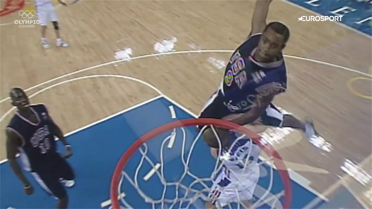 Quando Kobe scrisse al basket: "Ti ho dato il mio cuore ...