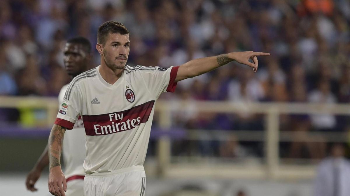 Le pagelle di Fiorentina-Milan 2-0 - Serie A 2015-2016 - Calcio - Eurosport