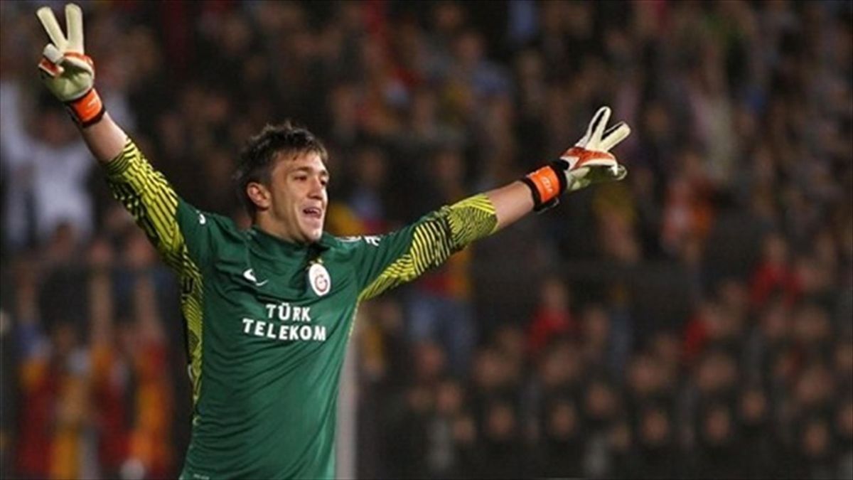 Muslera Ile Omur Boyu Super Lig 2013 2014 Futbol Eurosport