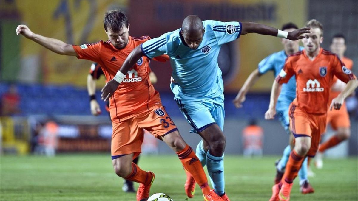 İstanbul derbisinde beraberlik - Süper Lig 2014-2015 ...
