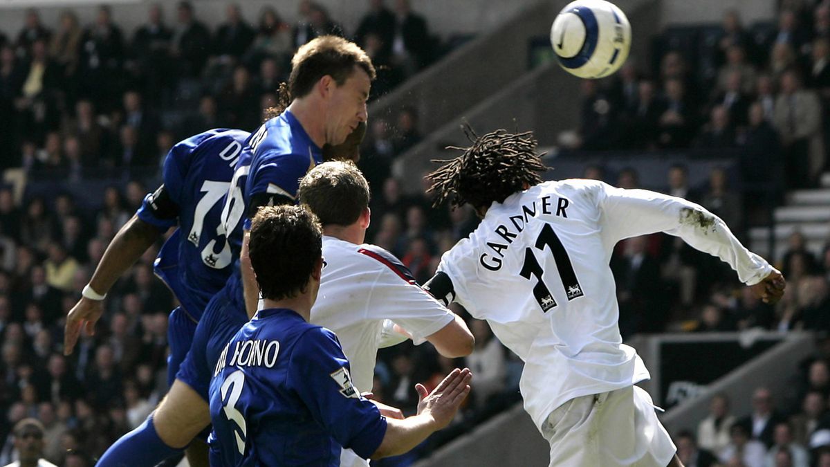 Chelsea Close In On Title Eurosport