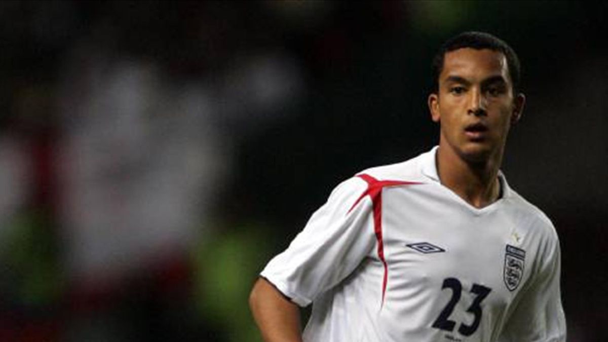 Why not Walcott? - Eurosport
