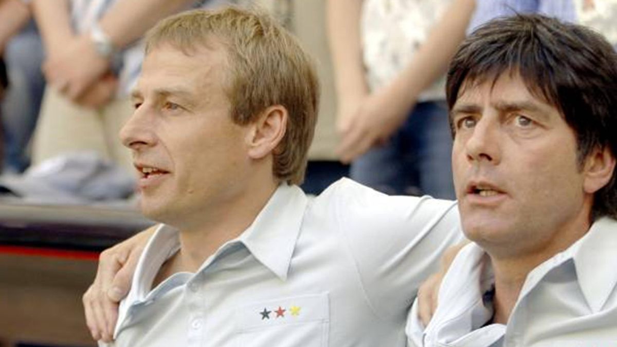 Klinsmann quits, Löw in - Eurosport