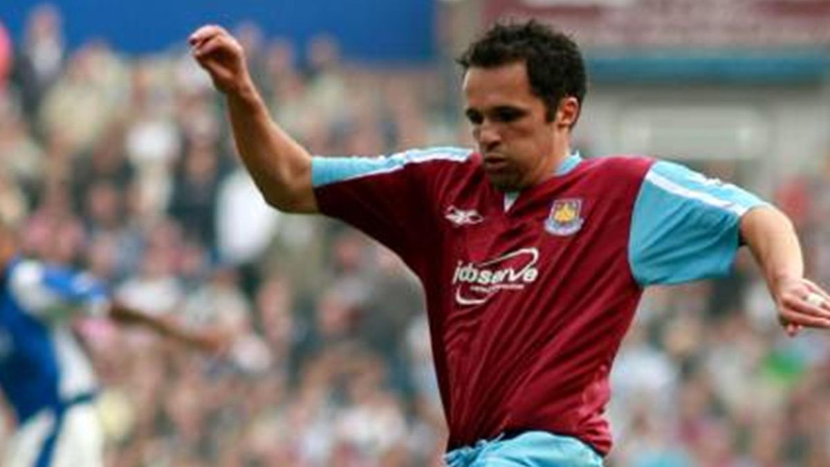 Chesterfield v West Ham - Eurosport