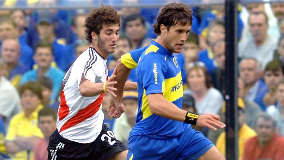 Lazio To Snap Up Silvestre Eurosport