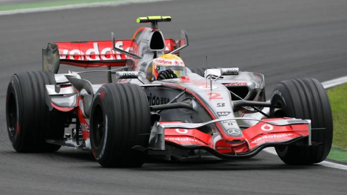 Hamilton Tops Fp1 Eurosport