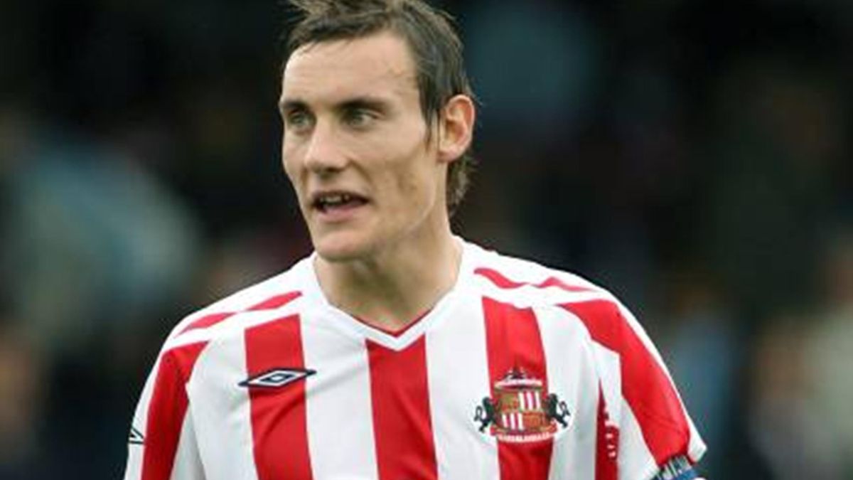 Whitehead out for six - Eurosport