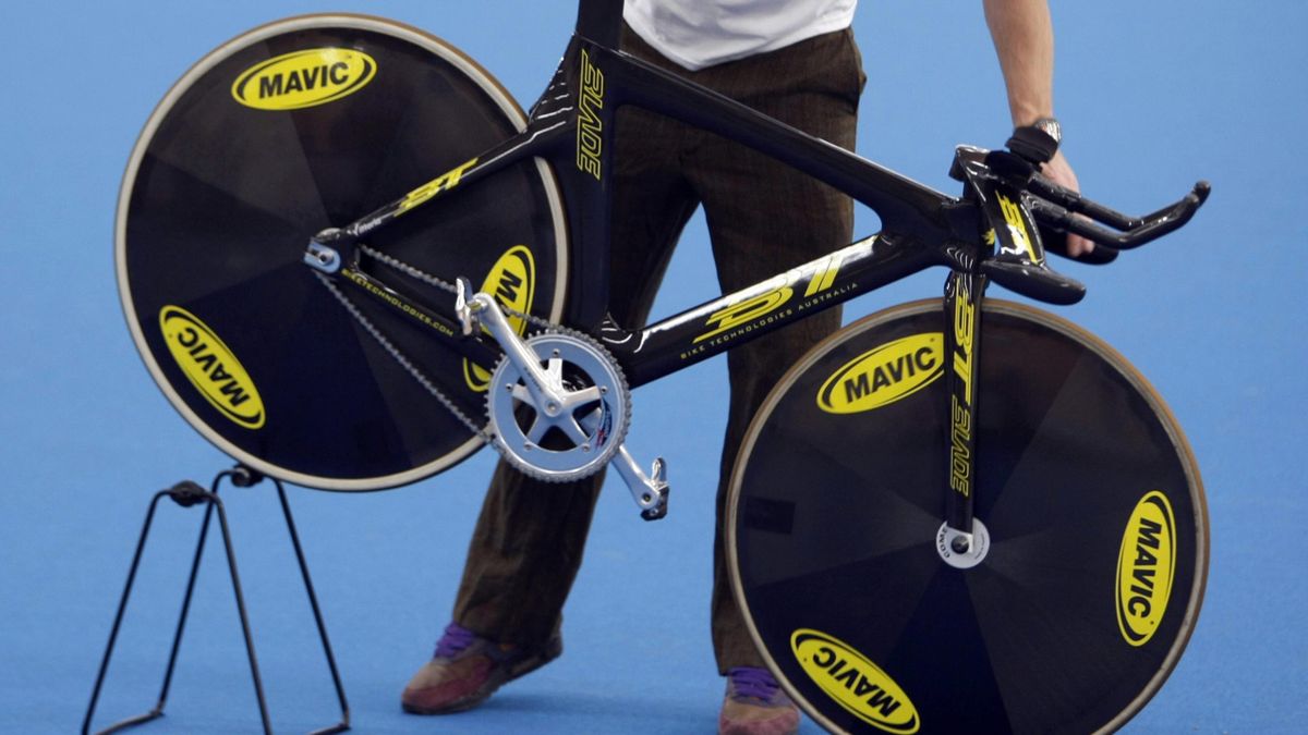 Bt track bike sales