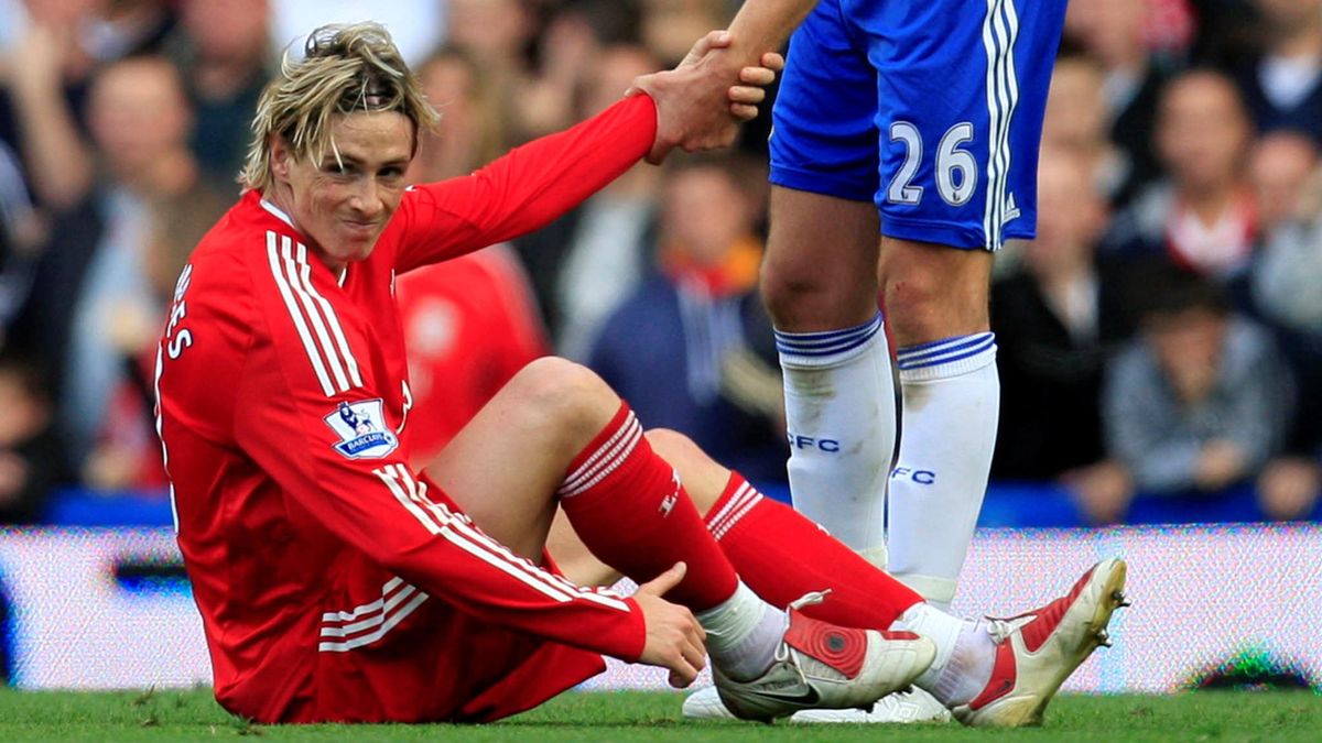 Torres could face op - Eurosport