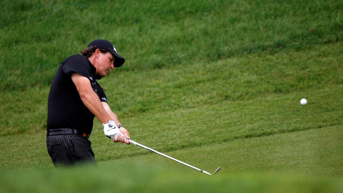 Mickelson to miss event - Eurosport