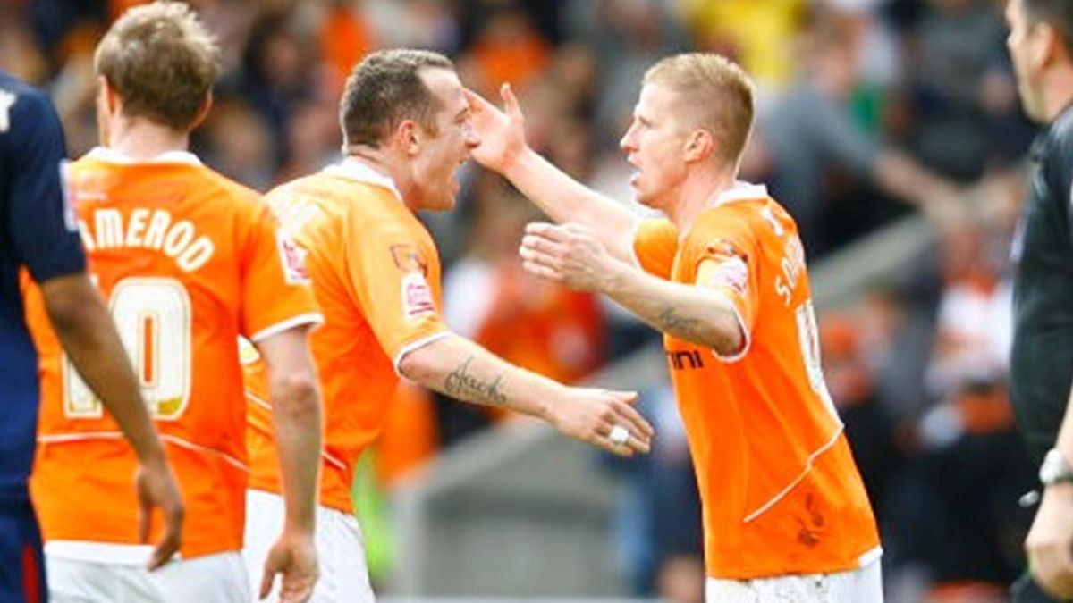 Blackpool win first leg Eurosport