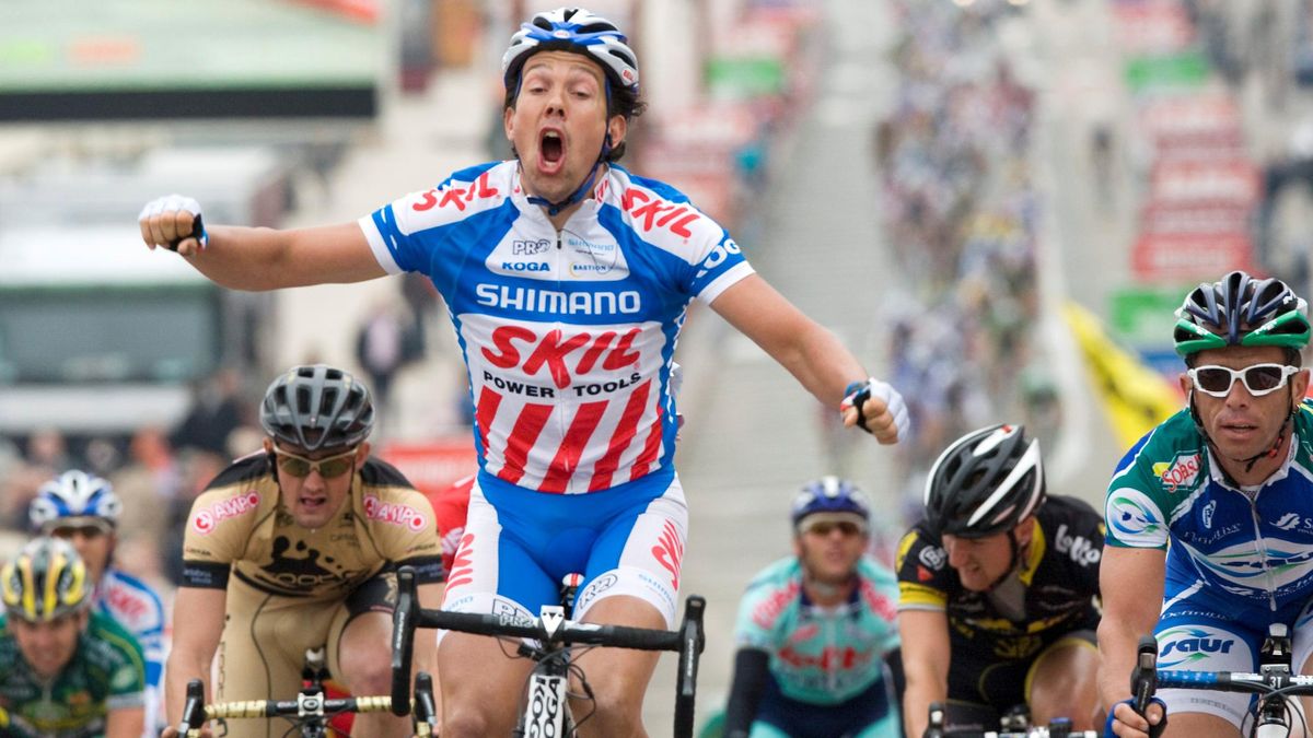  Dutch rider Kenny Van Hummel of team Skil - Shimano gestures after winning the second stage of the belgium cycling tour