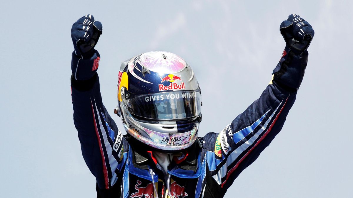 Vettel drops hint of move - Eurosport