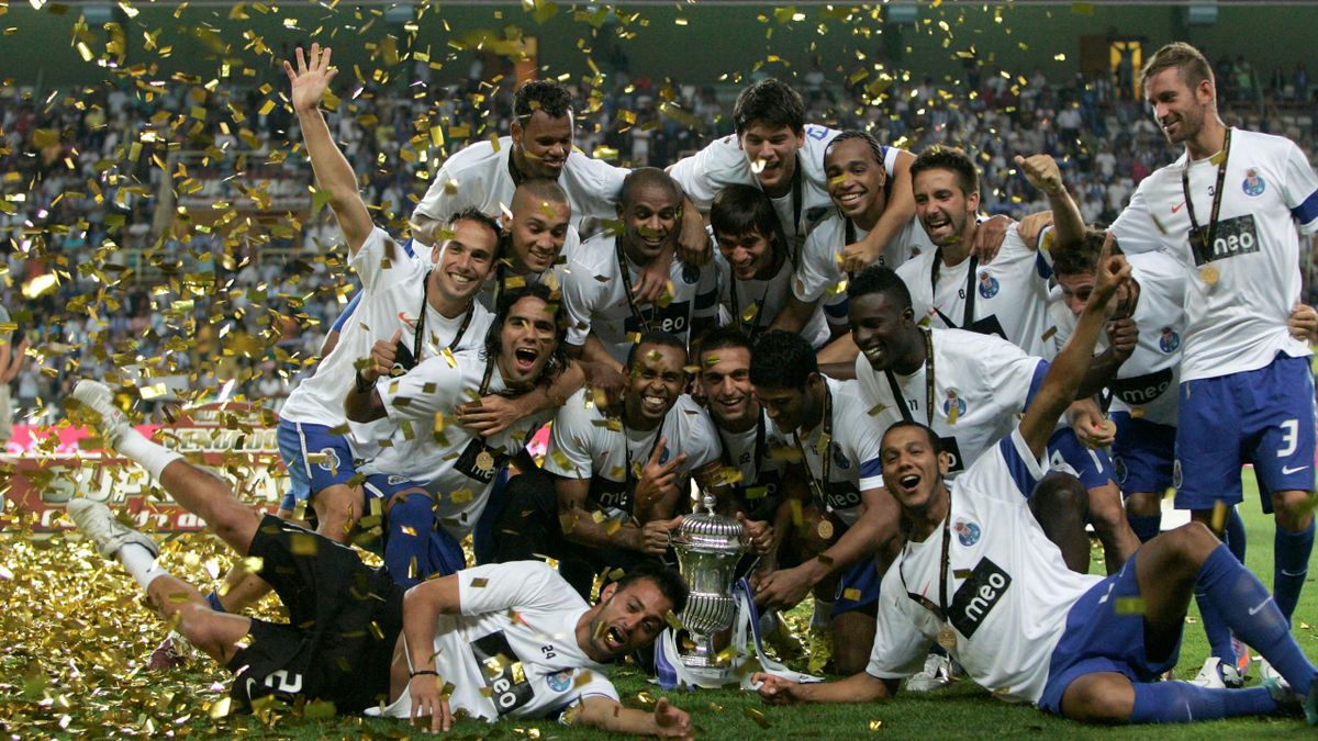 Porto win Super Cup Eurosport