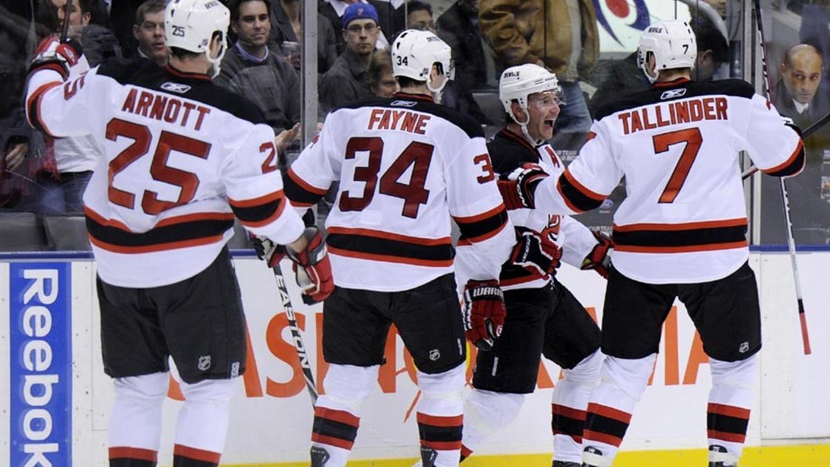 Devils blow out Canes Eurosport