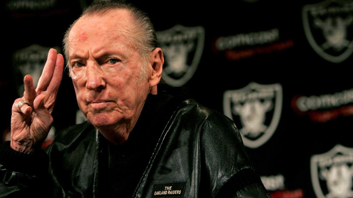 Al Davis dies - Eurosport