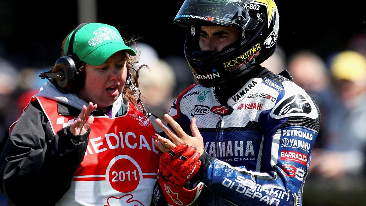 Lorenzo continues to take in Indonesian hospitality  MotoGP