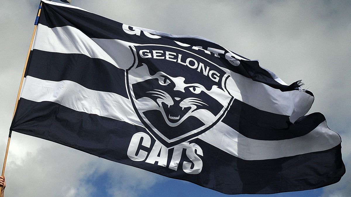 Hawkins Lifts Cats Eurosport