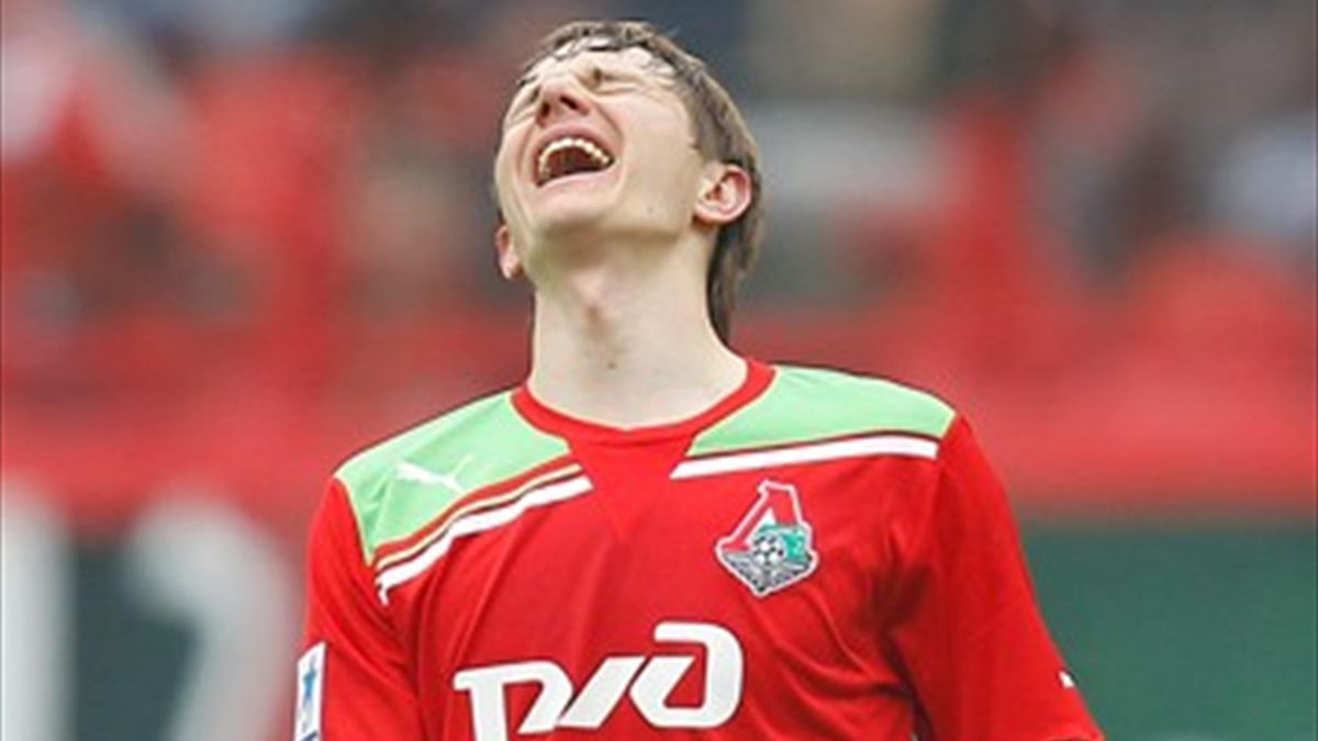 Buy Roman Pavlyuchenko Football Shirts at