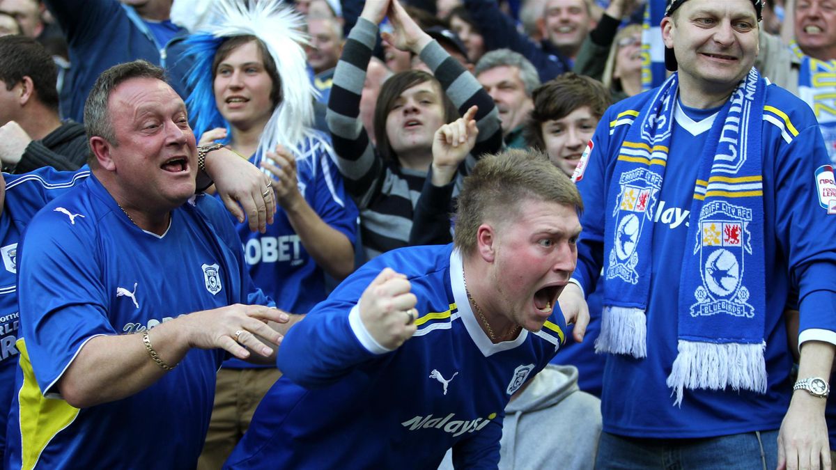 Cardiff fans' fury - Eurosport