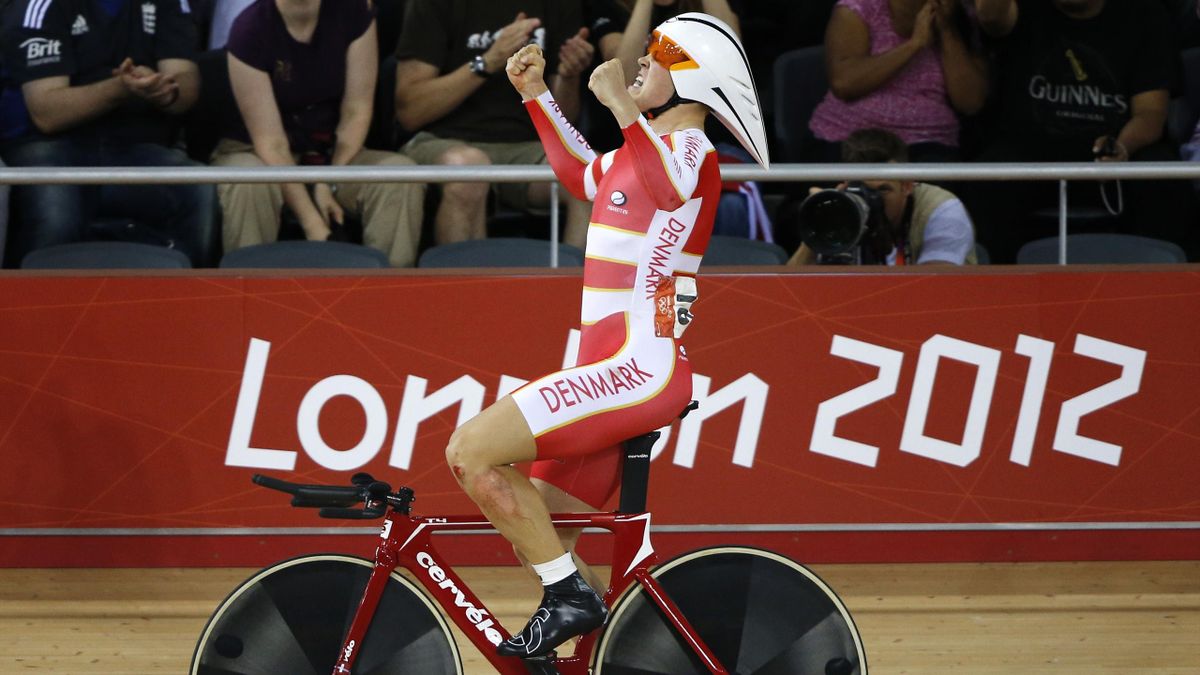 Denmark's Lasse Norman Hansen celebrates after the track cycling men's omnium 1km time trial at the Velodrome