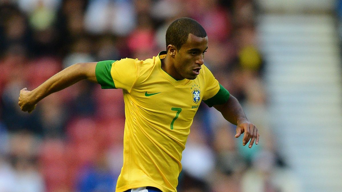 Why PSG's Lucas Moura Is Potentially Better Than Neymar
