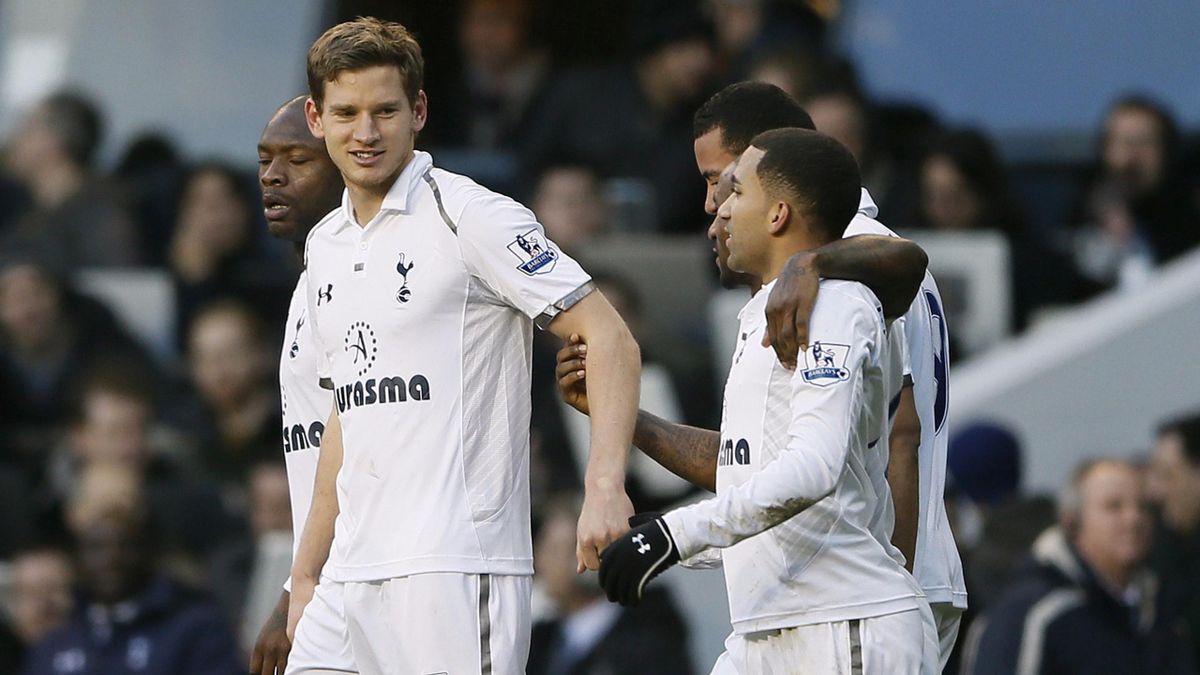 How Tottenham lined up in their first ever Champions League game with Bale  on the wing and Crouch up top