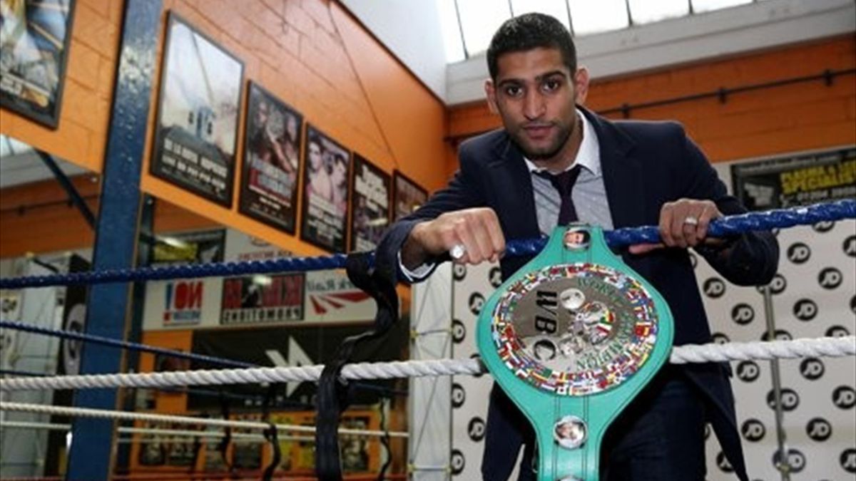 Khan to fight Diaz in UK return Eurosport